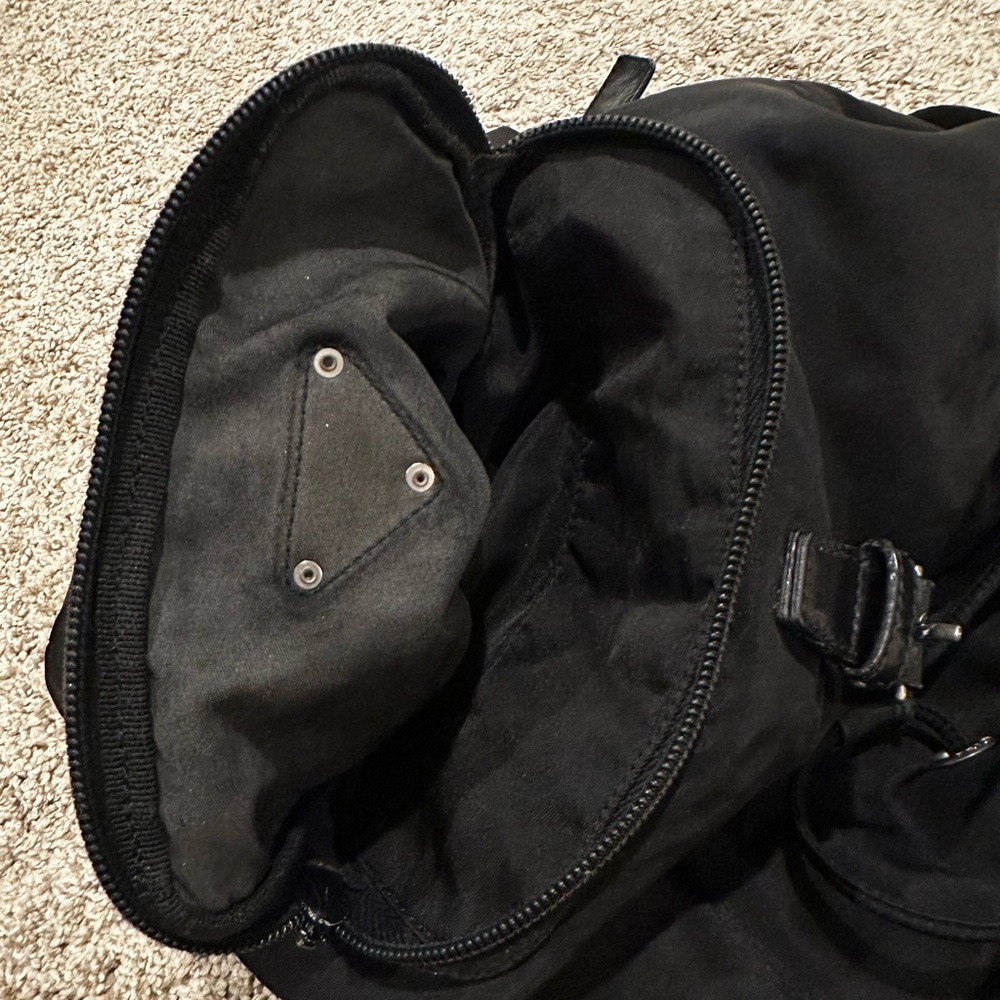 Prada backpack - Picture 8 of 8